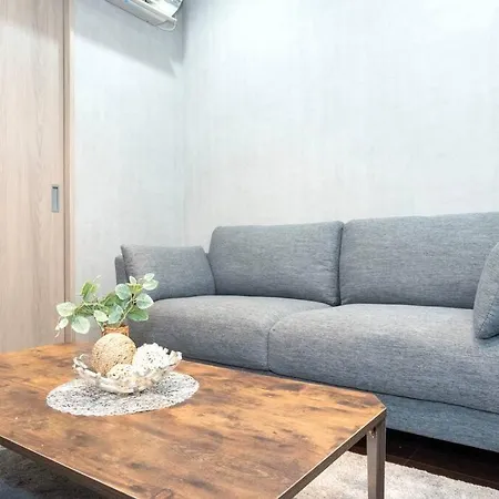 Kyobashi House Entire House For Rentー 京橋一軒家完全貸切 Apartment Osaka Exterior photo